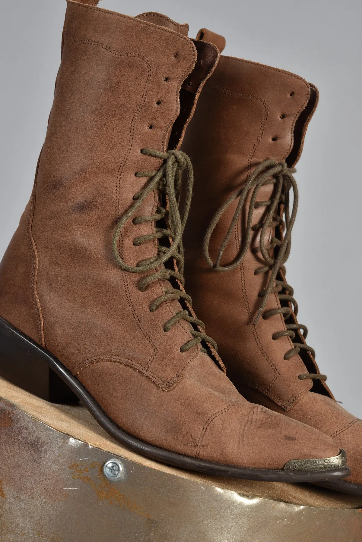 Acme Mocha Colored Leather Lace Up Boots 8.5