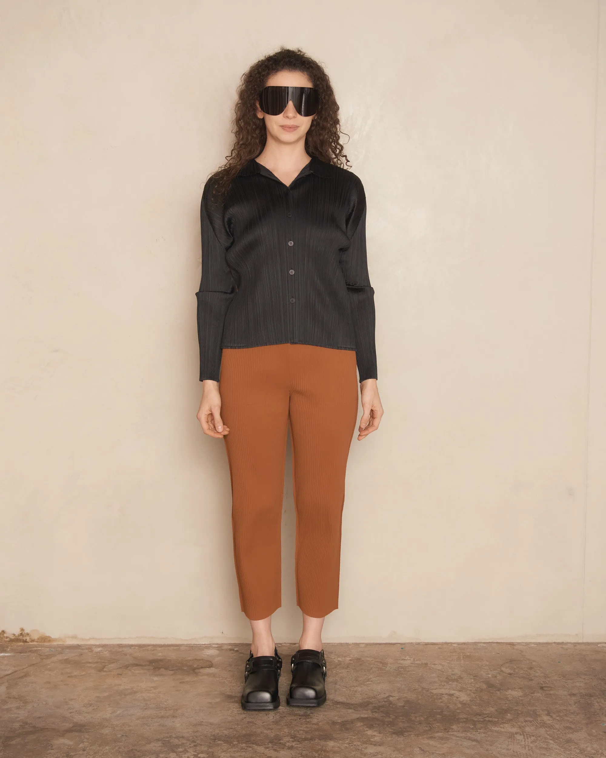Brick Fine Knit Pleat Pants