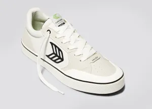 Cariuma Vallely Pro Off-White Vintage/Black (In Store Pickup Only)