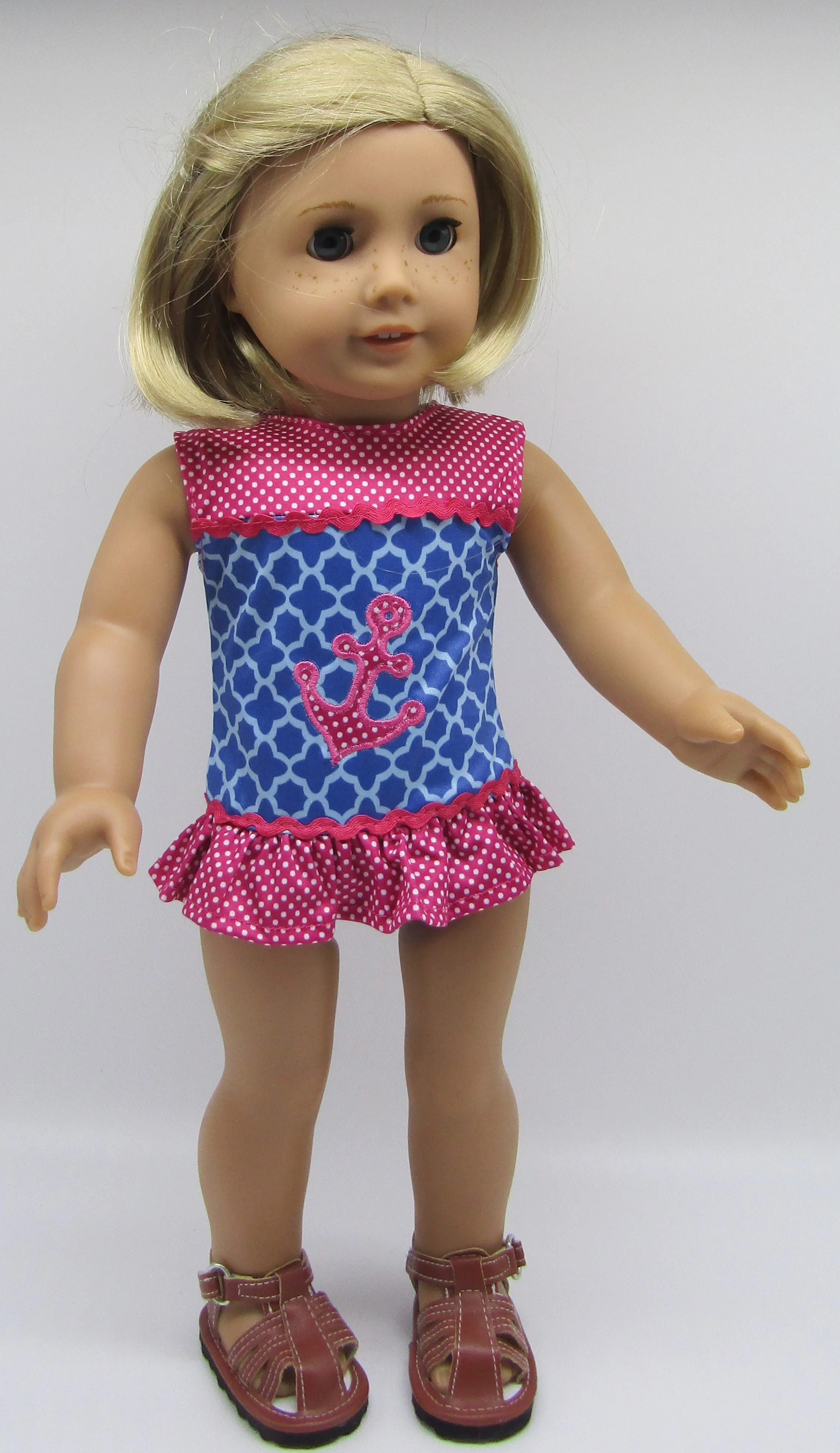 Closed Toe Sandals 18 inch Doll: Brown