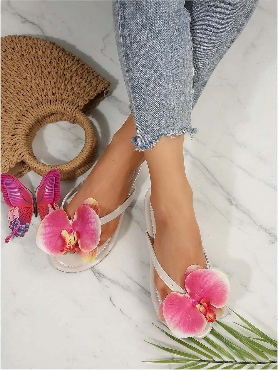 GORGLITTER Women's Flower Thong Flat Sandals Open Toe Flip Flops Beach Slide Sandals