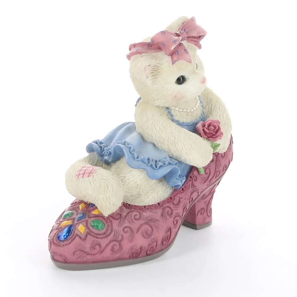 It's Not Easy To Fill Your Shoes | (Pre-Owned: No Box)