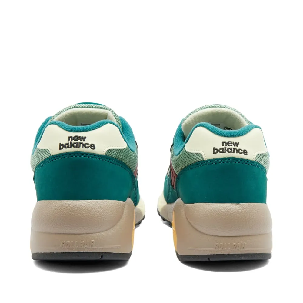 New Balance Sneakers MT580KDB