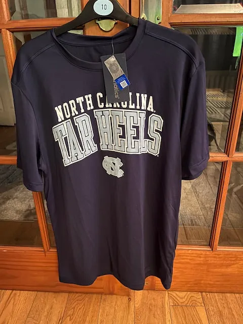 North Carolina Tar Heels NCAA UK Fanatics Branded T-Shirt - Navy