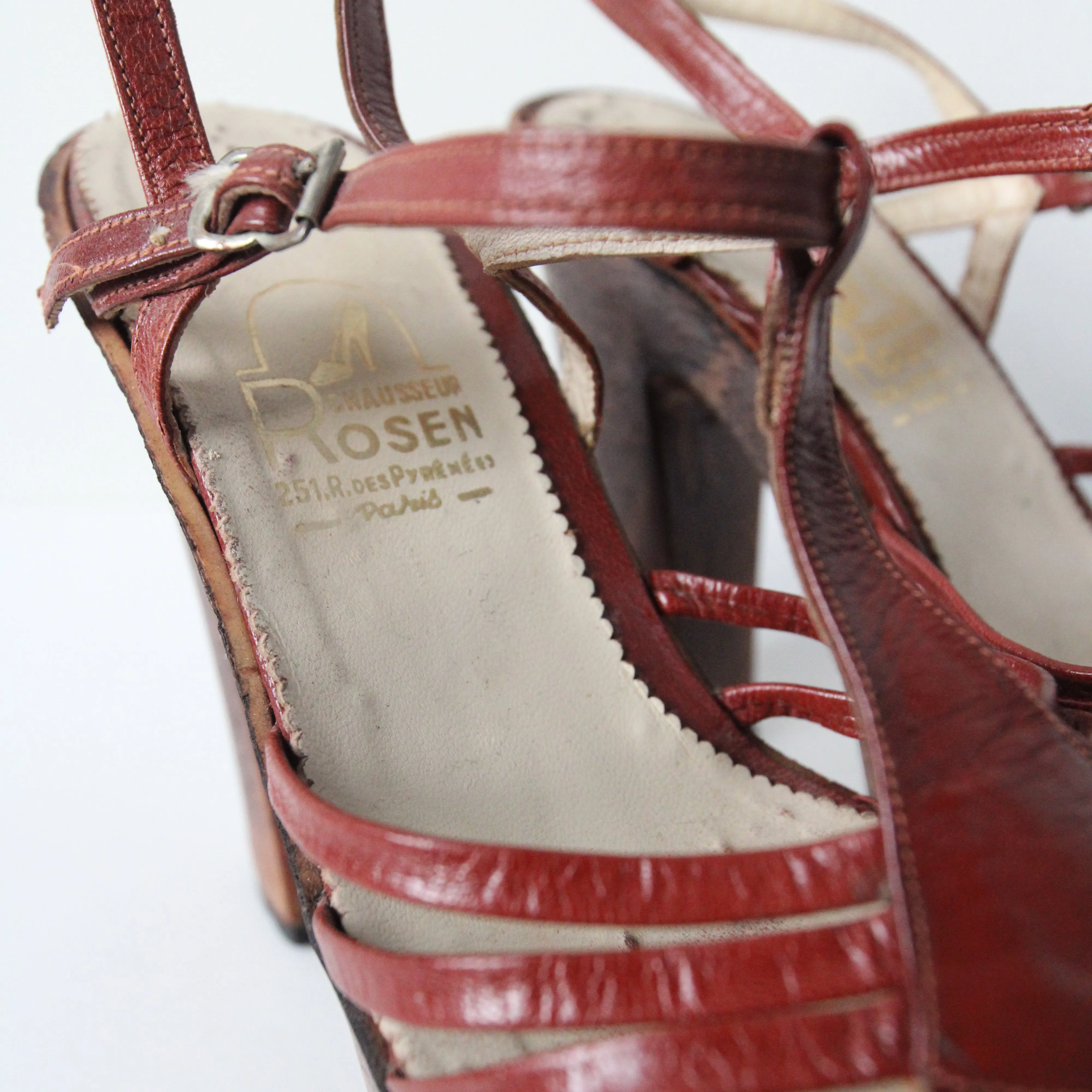 "Parisian Platforms" Vintage 1970's Wooden T Bar French Platforms UK 5.5 EU 38.5 US 7.5