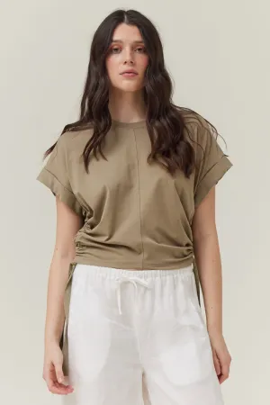 SANDY SIDE SCRUNCHED TEE